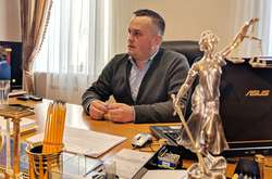 Холодницкий в июле заработал на 80 тыс. грн больше, чем Луценко