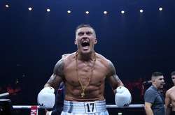 Дебют Усика в надважкій вазі 12 жовтня підтверджено