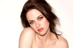 Кристен Стюарт застали за поцелуями с новой девушкой: снимки папарацци