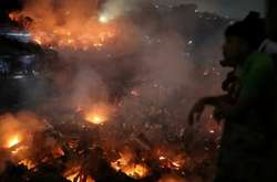 У столиці Бангладеш пожежа знищила 15 тисяч будинків