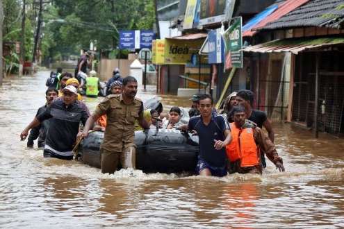 Через повені в Індії з початку літа загинули понад тисячу людей