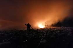 На Черкасчине загорелись две свалки