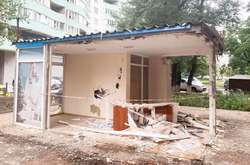 У Києві прибрали ще три десятки МАФів (фото)