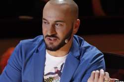 7 липня ведучий грузинського телеканалу «Руставі-2» Георгій Габунія розпочав свою авторську програму «Постскриптум» із звернення до президента Росії Володимира Путіна, якого довго обкладав матюками