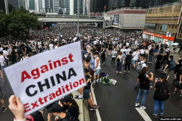 Протести у Гонконзі: влада відкинула вимоги протестувальників
