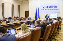 Кабмін погодив запропонованих Зеленським очільників трьох областей