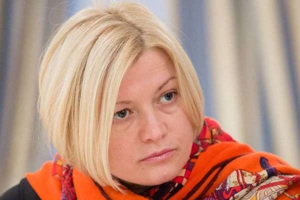 «Не треба повчати українського президента». Геращенко відповіла Захаровій