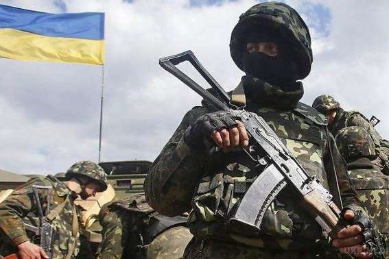 Українська армія знищила базу терористів. Унікальне відео спецоперації