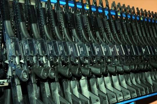 Україна отримала дві тисячі пістолетів-кулеметів MP-5 з Туреччини 