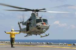 Гелікоптер Bell UH-1Y Venom