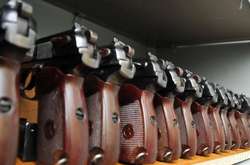 Петиція до Зеленського щодо обігу зброї набрала необхідні 25 тис. голосів 