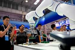 Будущее уже пришло. В Китае проходит всемирная конференция роботов