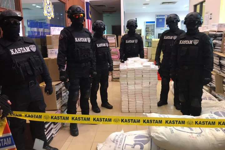 В Малайзії виявлено майже чотири тонни наркотиків
