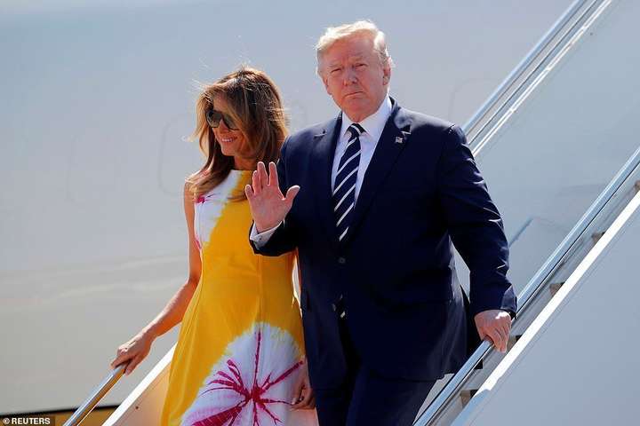 Трамп прибув в Біарріц на саміт G7 (фото)