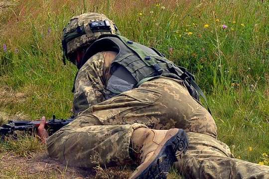 Впродовж доби російські окупанти на Донбасі здійснили 7 обстрілів