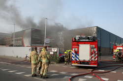 У Роттердамі перекрили автомобільний тунель через сильну пожежу