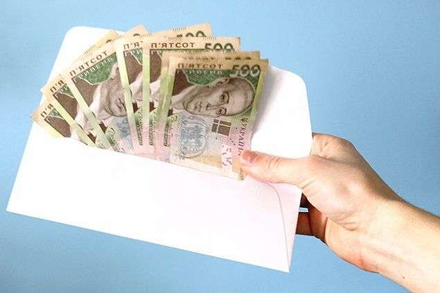 На Херсонщині чиновникам надіслали хабар поштою - Главком