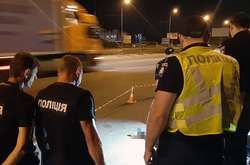 На місці працювали слідчо-оперативні групи, кінолог із собакою та патрульні поліцейські