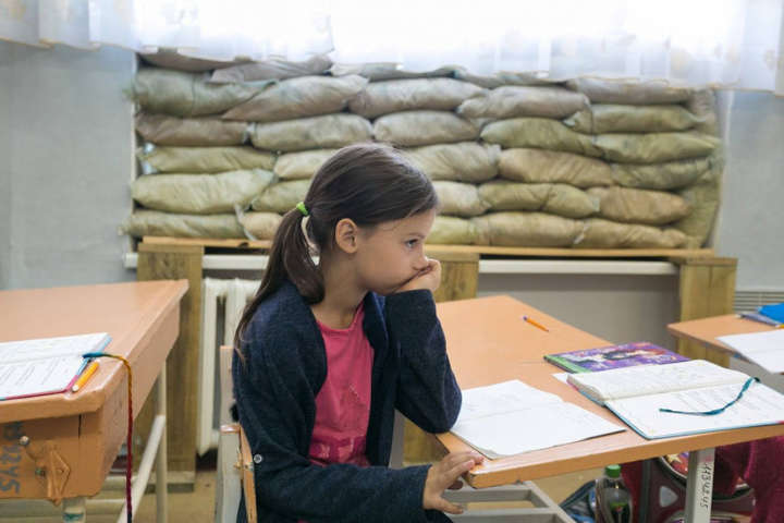 Цьогоріч на Донбасі через війну закрили 10 шкіл