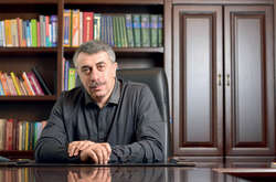 Доктор Евгений Комаровский показал свои главные увлечения