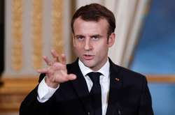 Макрон обговорив із Зеленським можливості досягнення швидкого прогресу у вирішенні конфлікту на Донбасі 