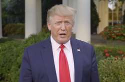 Дональд Трамп попросив мешканців Флориди бути обережними і підготуватись до буревію