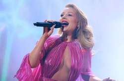 Гордая мама образцового школьника: Тина Кароль показала редкое фото своего сына