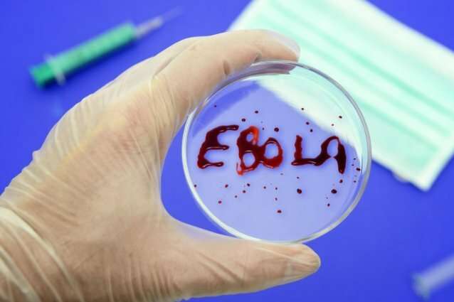 Від спалаху Еболи у Конго померли близько двох тисяч людей 