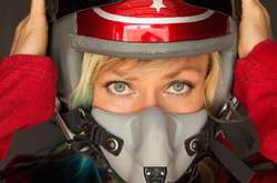 Одна з найвідоміших гонщиць світу загинула, намагаючись встановити новий рекорд