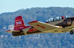 Навчальний літак із гвинтовим приводом Nanchang CJ-6