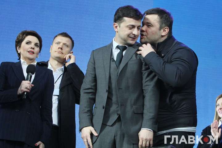 Президент розповів, що ﻿Богдан постійно шепоче йому на вухо