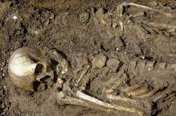 На Харківщині жінка купила будинок і знайшла там людські останки