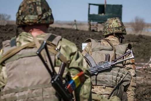 Вранці бойовики обстріляли українських захисників біля Водяного