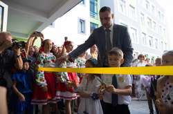 Відкриття нової школи вулиці Хорольській, 19