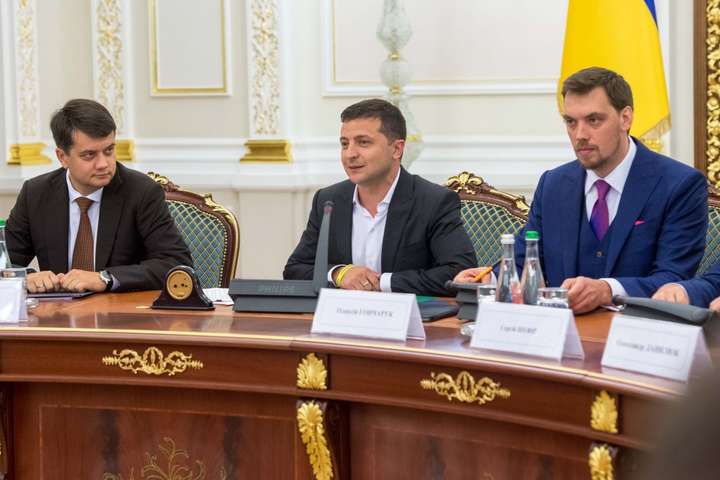 Робоча зустріч керівництва держави - Зеленський: новий Трудовий кодекс треба ухвалити до 1 січня