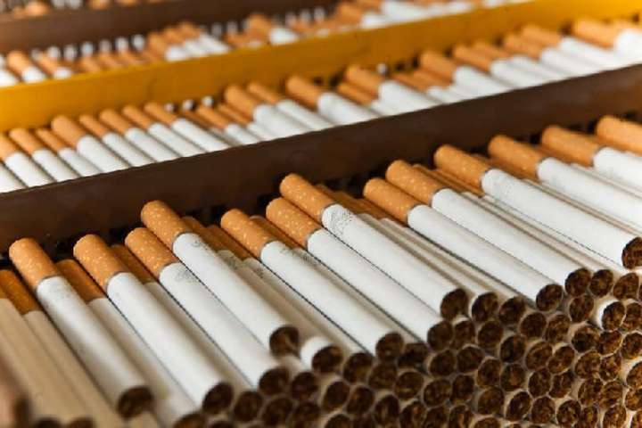 Глава Податкової служби анонсував перевірки усіх виробників тютюнових виробів