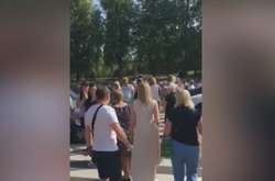 Мешканці новобудов Войцеховського заблокували рух проспектом Науки в Києві (відео)