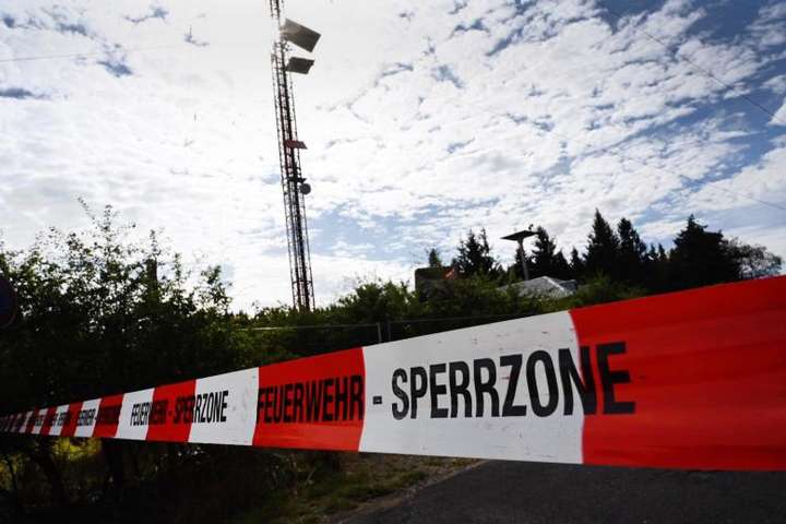 У Німеччині внаслідок падіння з вишки радіозв’язку загинуло троє робітників