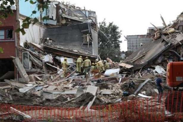 Мощный взрыв уничтожил в Бельгии несколько домов. Из-под завалов достали уже троих пострадавших
