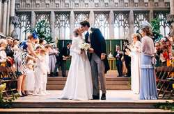 Бывшая любовница принца Гарри во время свадьбы сменила четыре наряда