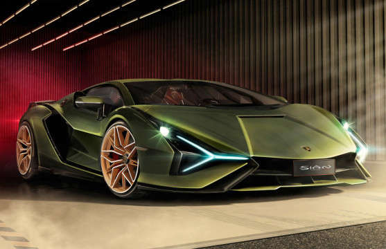 Lamborghini показав свій перший електрифікований суперкар