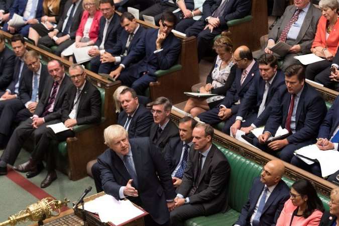 Парламент Британії у третьому читанні підтримав блокування Brexit без угоди