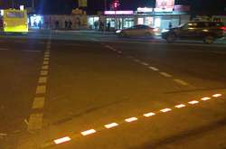 В Киеве появился первый пешеходный переход с LED-брусчаткой (фото)