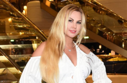 Камалия трогательно поздравила дочерей-двойняшек с днем рождения 