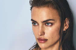 Ирина Шейк снялась обнаженной для рекламной кампании бренда Calvin Klein