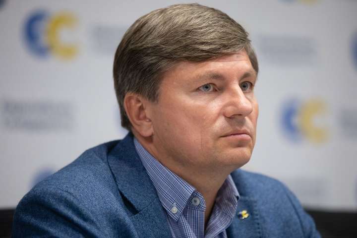 Артур Герасимов: Законопроекти «слуги народу» розвертають Україну в бік російської авторитарної моделі держави