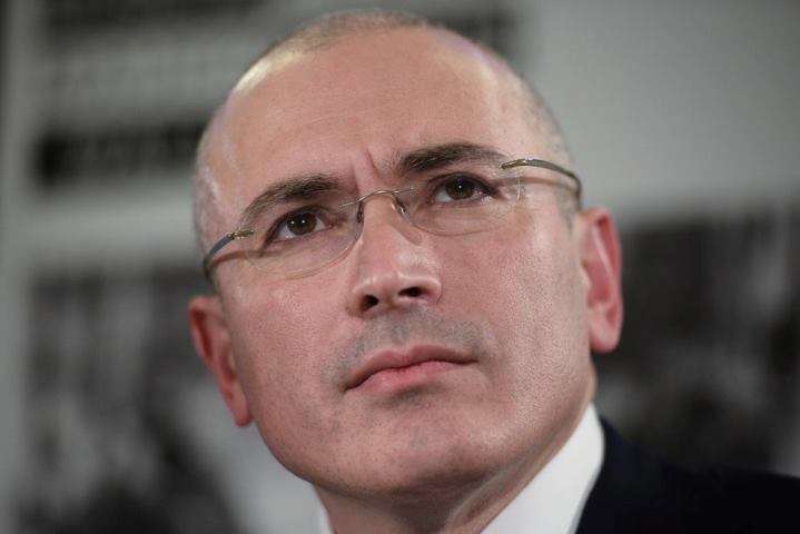 Ходорковський про обмін: Україні доводиться обирати між відповідальністю злочинців і порятунком людей