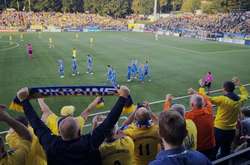 Уболівальники на матчі Литва - Україна