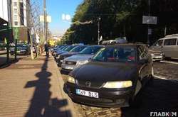 Стало відомо скільки «євробляхерів» вже отримали штраф