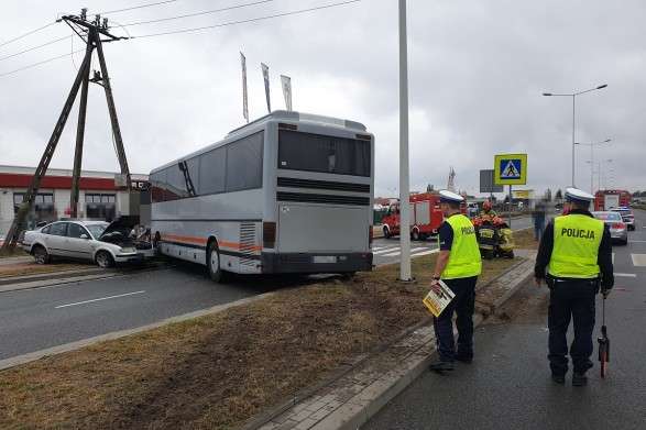 У Польщі автобус із українцями потрапив у ДТП